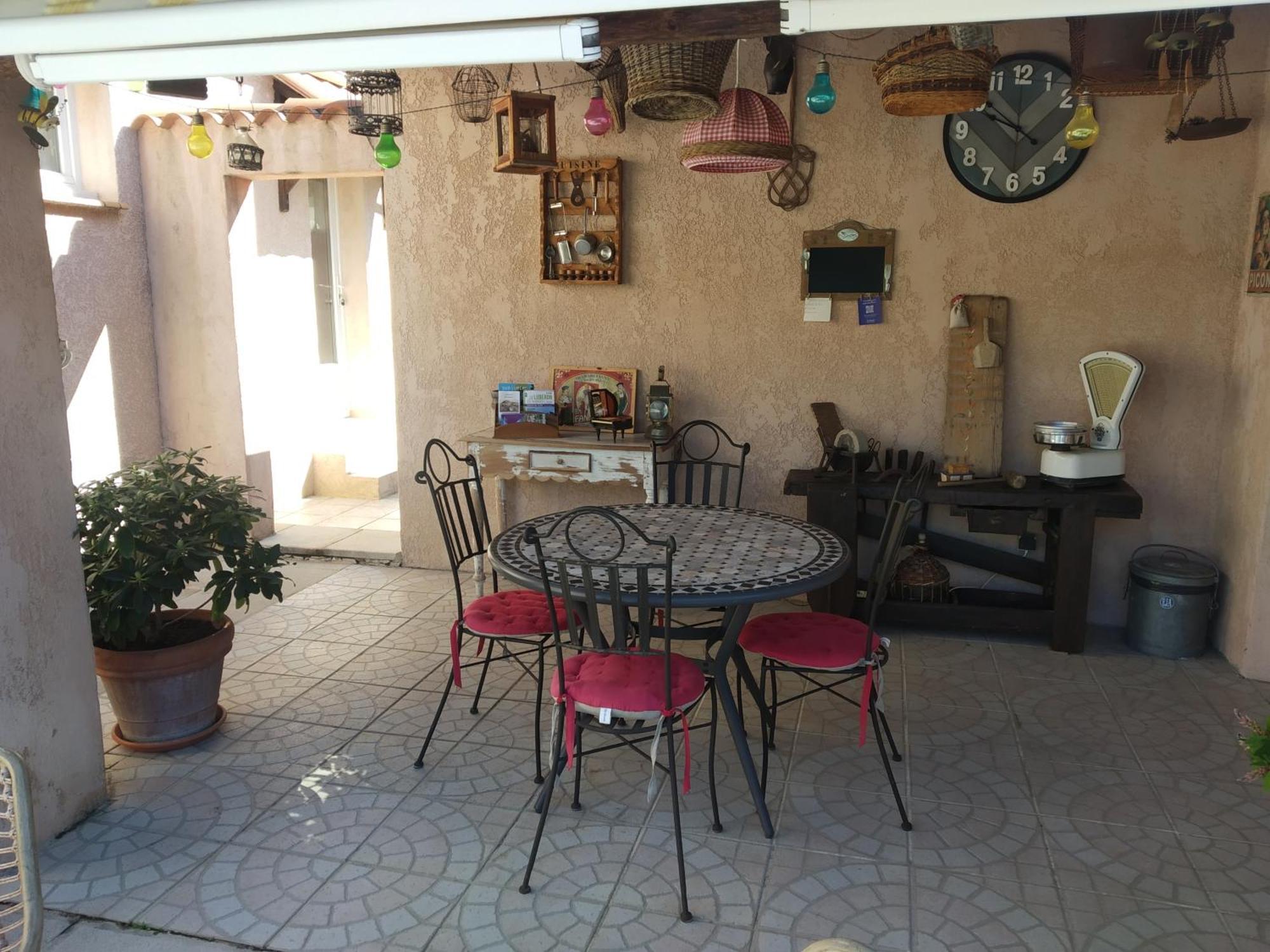 Bed and Breakfast L'Eolyre La Motte-d'Aigues Zewnętrze zdjęcie